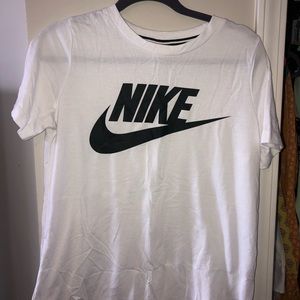White Nike T-Shirt